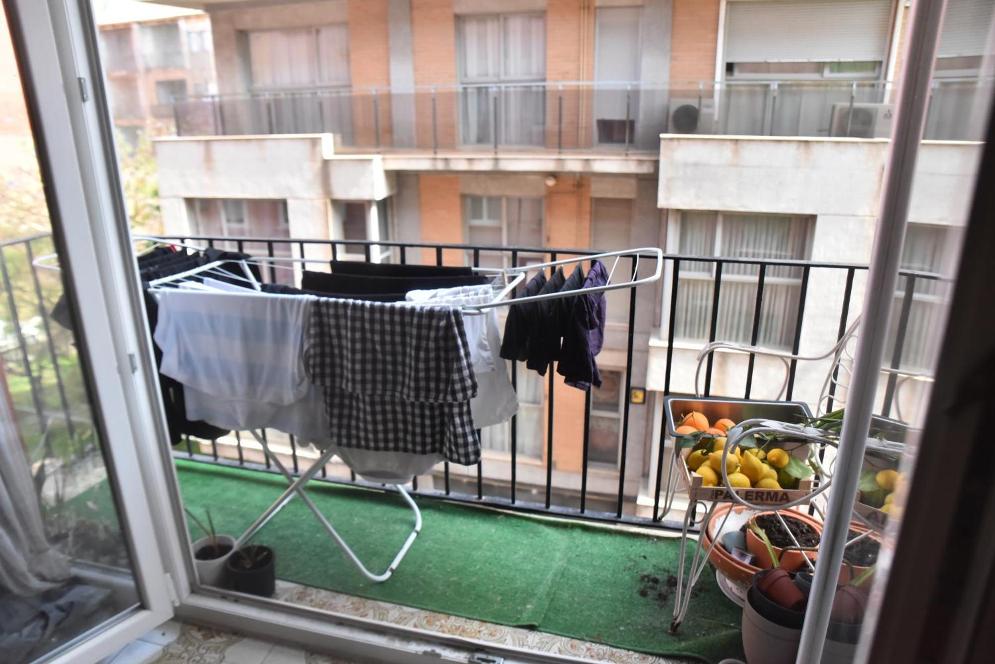 Grosses Modernes Zimmer "Silber" Fuer 2 Personen Und Katzenliebhaber Valensiya Dış mekan fotoğraf