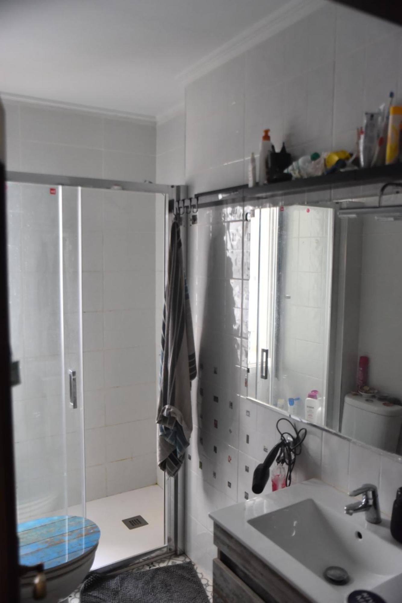 Grosses Modernes Zimmer "Silber" Fuer 2 Personen Und Katzenliebhaber Valensiya Dış mekan fotoğraf